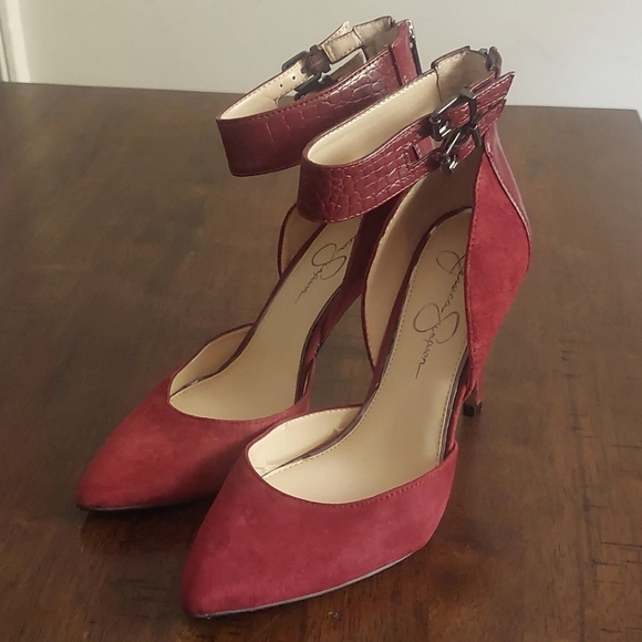 Jessica Simpson Suede Stilletto Heels - Picture 2 of 6